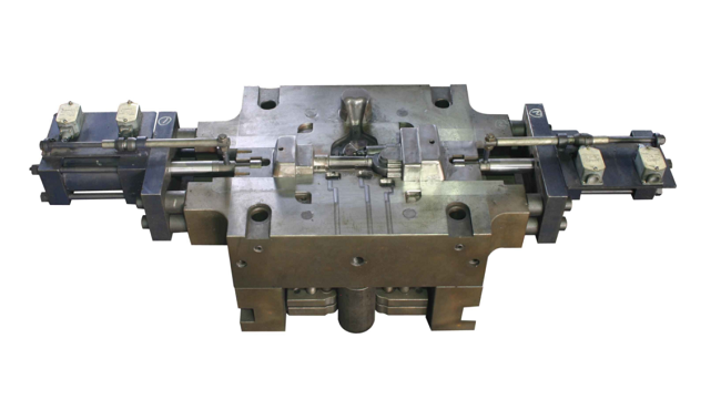 How To Prevent The Fracture Failure Of Die Casting Mold