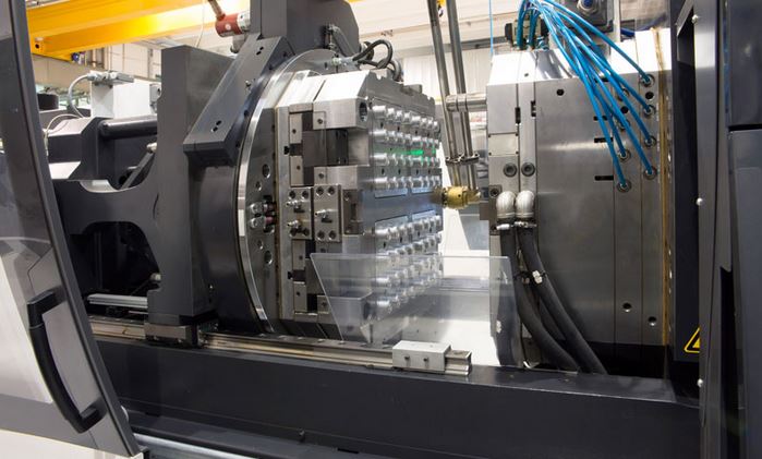 Thermoplstic injection molding